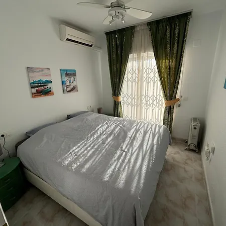 Ruime Woning Aan Golfbaan * Rojales